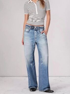 Light Blue Wide-Leg Women's Jeans - Casual Flare Style